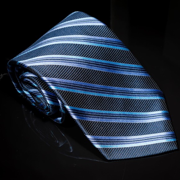 NWT Barbara Blank 100% Silk Tie Navy Blue Purple Multitrack Stripes USA - Picture 2 of 5